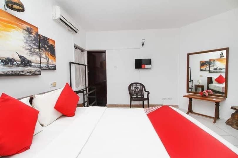 Oyo 459 Barasti Beach Resort Kalutara Extérieur photo