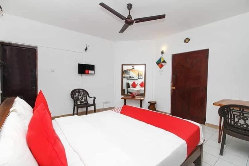 Oyo 459 Barasti Beach Resort Kalutara Extérieur photo