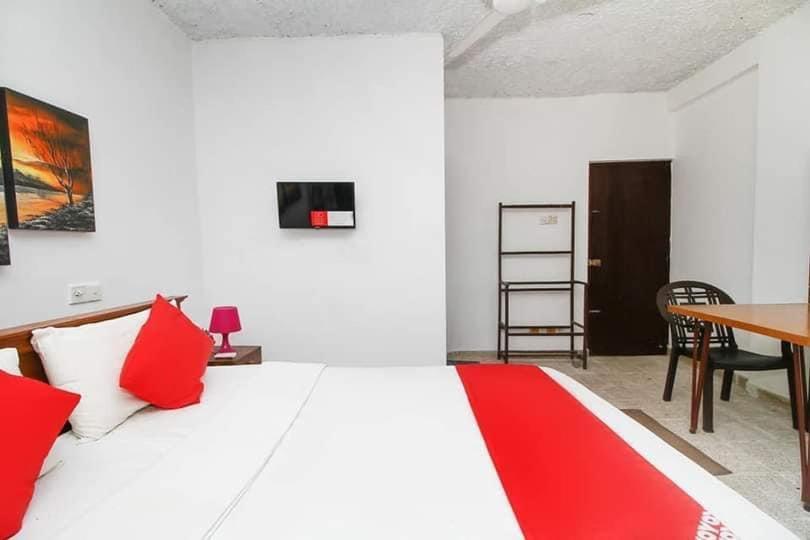Oyo 459 Barasti Beach Resort Kalutara Extérieur photo