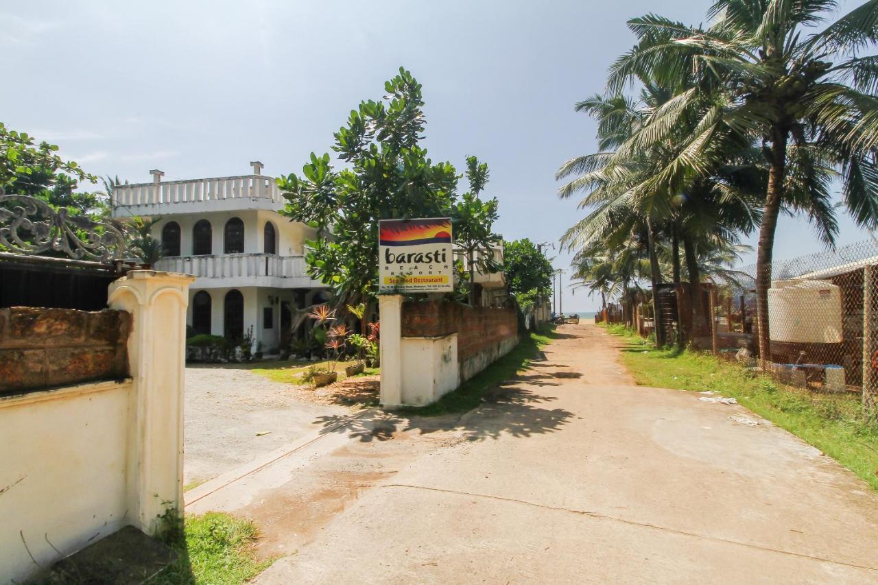 Oyo 459 Barasti Beach Resort Kalutara Extérieur photo