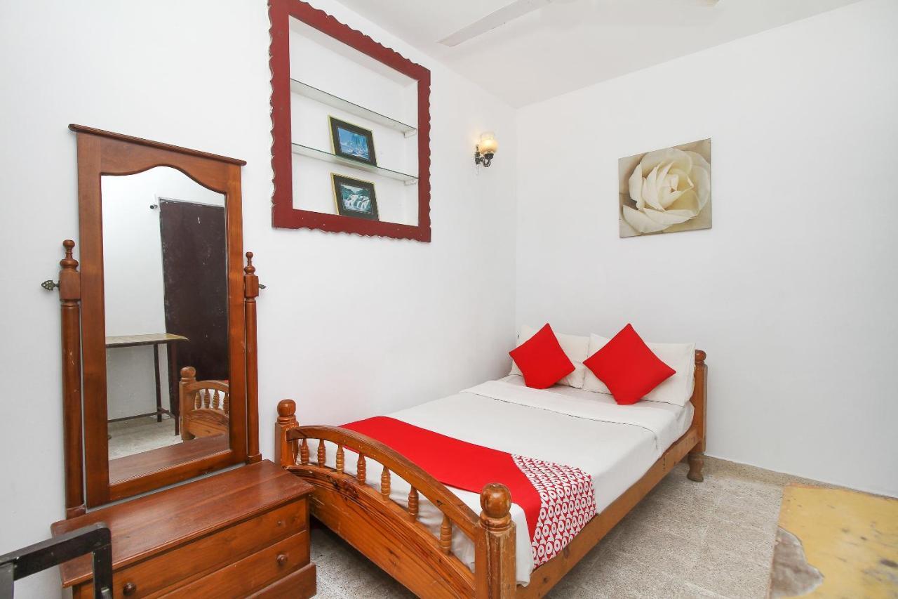 Oyo 459 Barasti Beach Resort Kalutara Extérieur photo